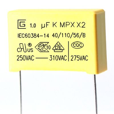 condensador 1.0Uf de la seguridad de 105K X2 con las propiedades ignífugas excelentes P22.5MM