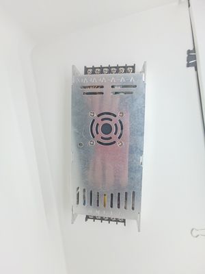 Frecuencia de entrada 50/60Hz Fuente de alimentación de pantalla LED con y Humedad 0-95%RH