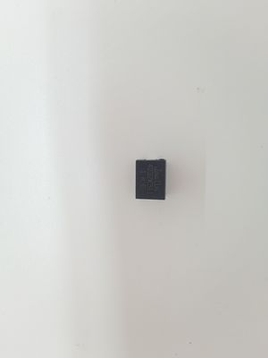 Dispositivo de montaje de superficie de varistor MOV -40    125 Almacenamiento 0.1J - 4J Calificación energética Compatible con RoHS