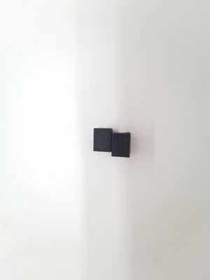 Dispositivo de montaje de superficie Varistor de óxido metálico 0.1J - 4J Temp MOV SMD con paquete a través del agujero