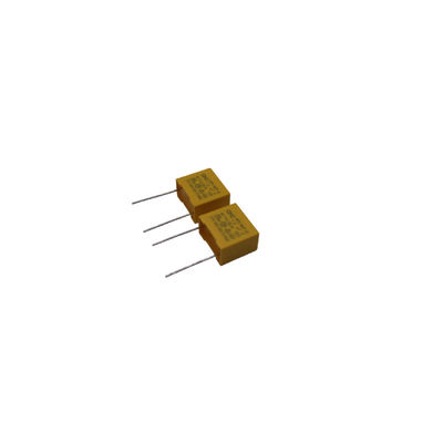 Voltado de sobretensiones nominal 2,5 veces el condensador de seguridad X2 -40.C a 85.C Resistencia dieléctrica