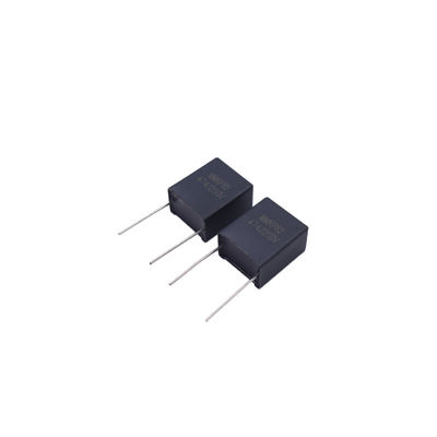 Película de polipropileno metalizado MMKP82 condensador 0.00022uF ~ 3.9uF paquete radial con cumplimiento RoHS